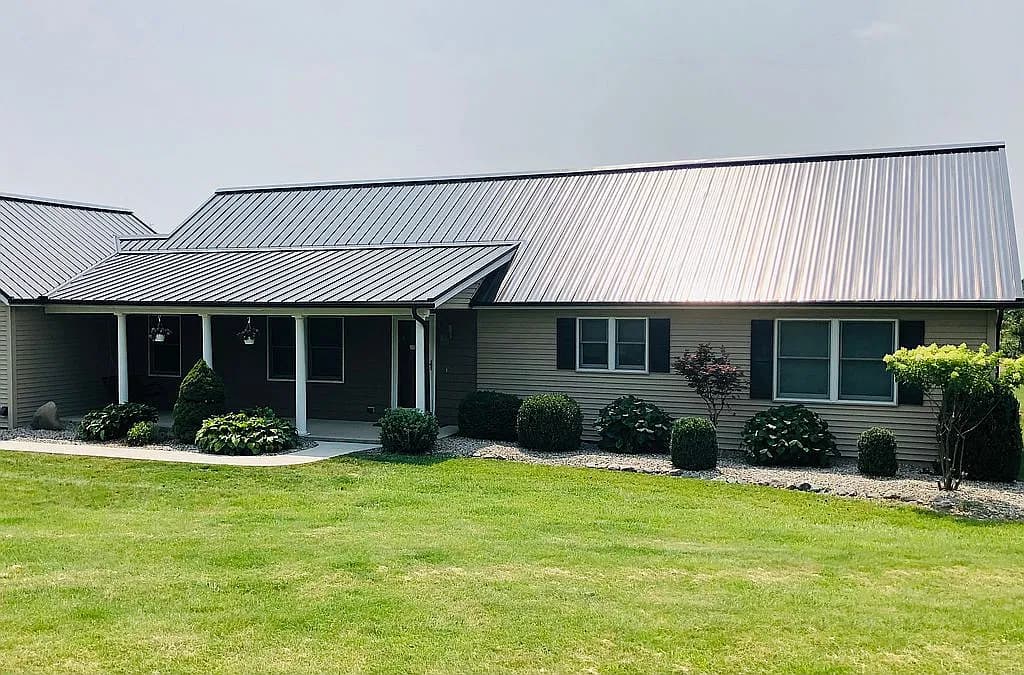 2579 N 1000 E — exterior photo