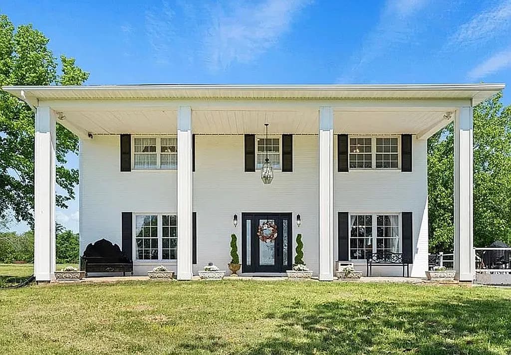 10715 Calico Rd — exterior photo