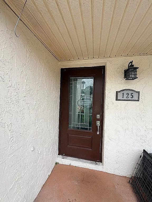 125 Lake Olive Dr #125 — exterior photo