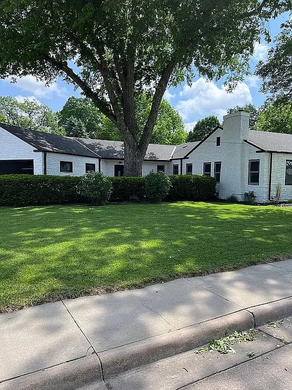 523 S Clay St — exterior photo