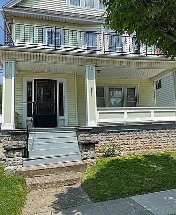 22 Briggs Ave — exterior photo