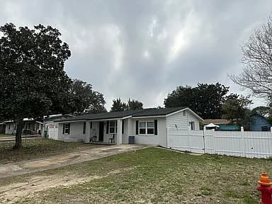 65 Junior Dr — exterior photo