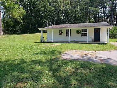 119 Emma Way — exterior photo