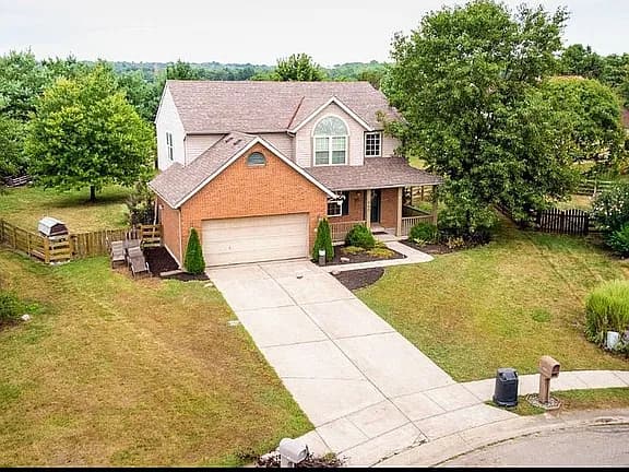 960 Legacy Ct — exterior photo