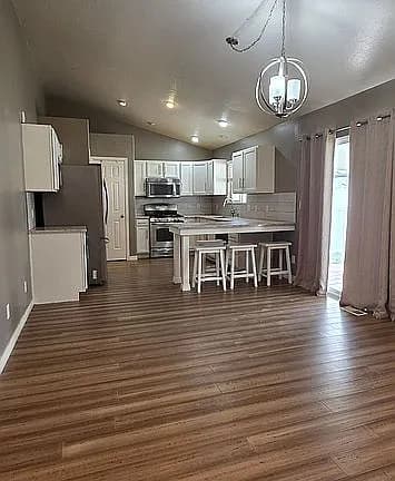 218 W Jonathan Pl — exterior photo