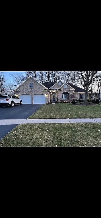 3333 Hemmingway Ln — exterior photo