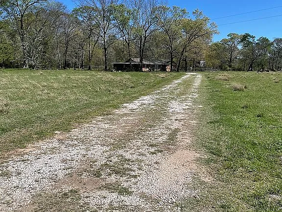 1846 Fm 2108 — exterior photo