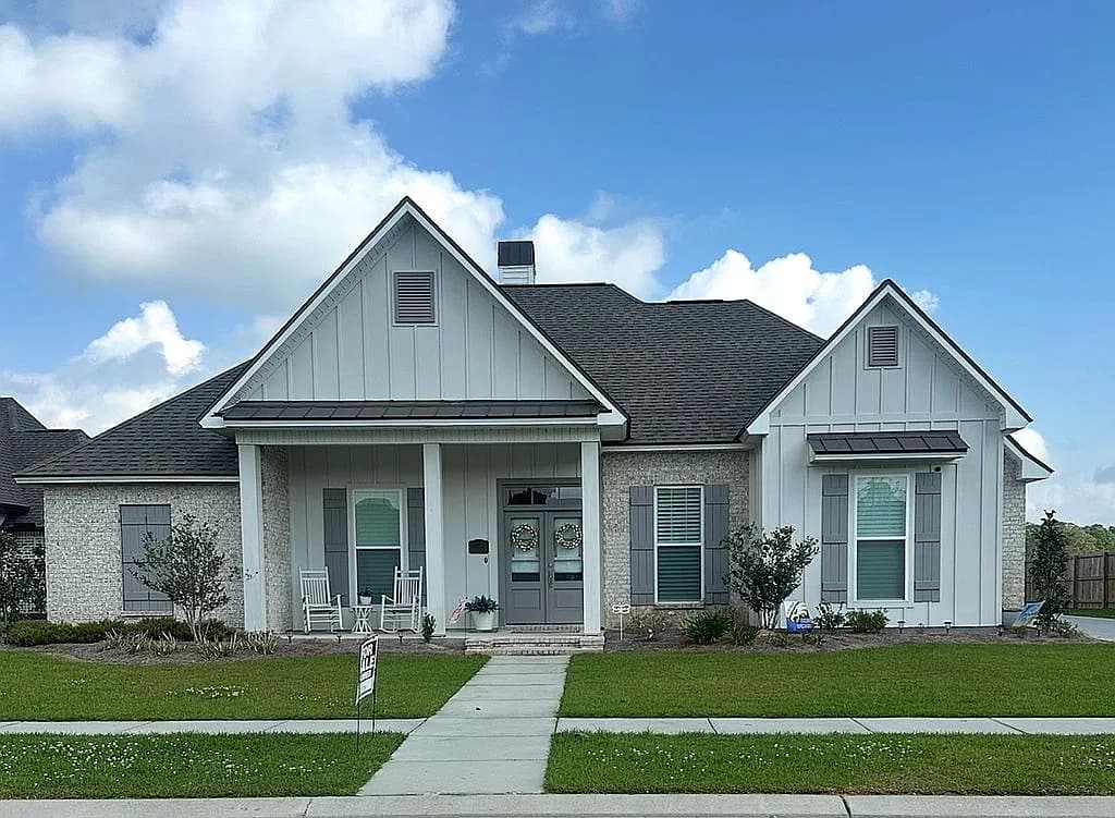 7311 Lillie Dr — exterior photo