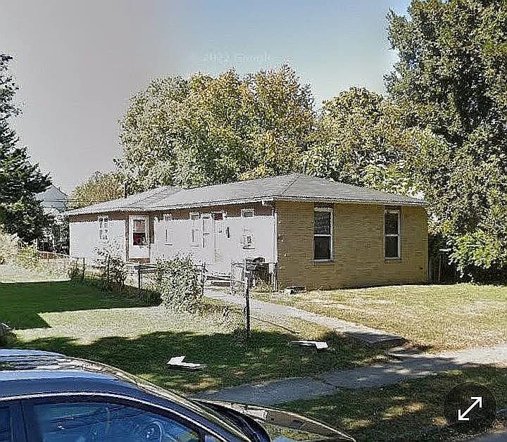 189-191 S Highland Ave — exterior photo