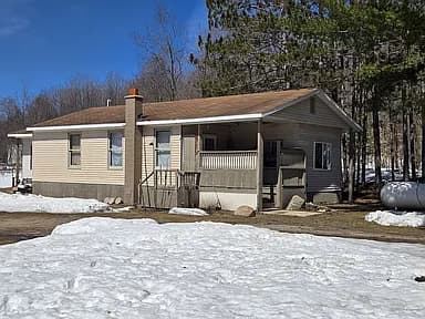 7140 Willowbrook Cir — exterior photo