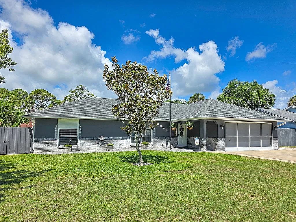 3326 Umbrella Tree Dr — exterior photo