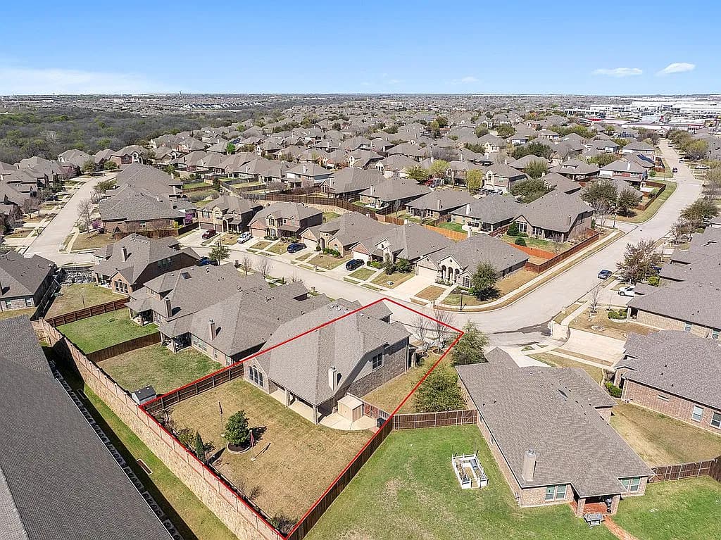 6844 San Luis Trl — exterior photo