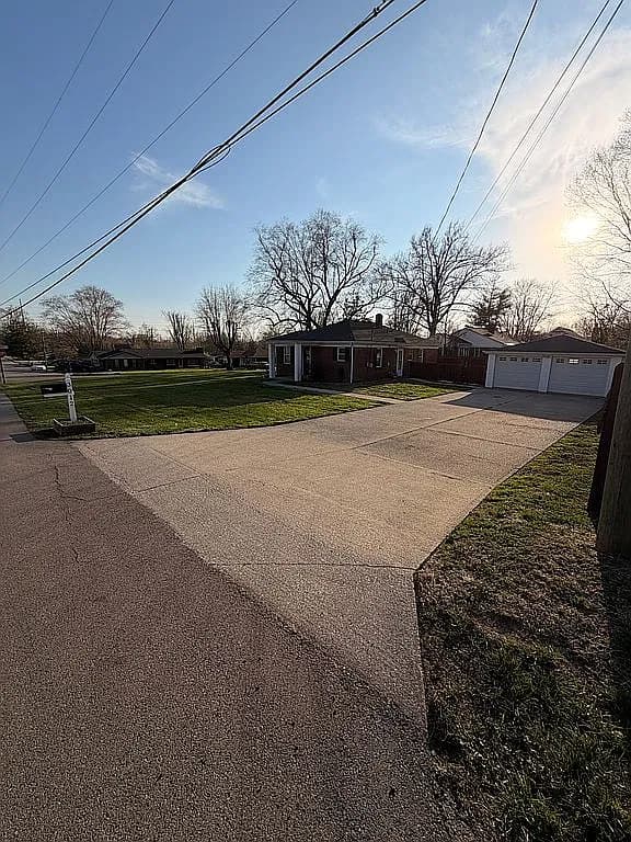 3012 Bergdolt Rd — exterior photo