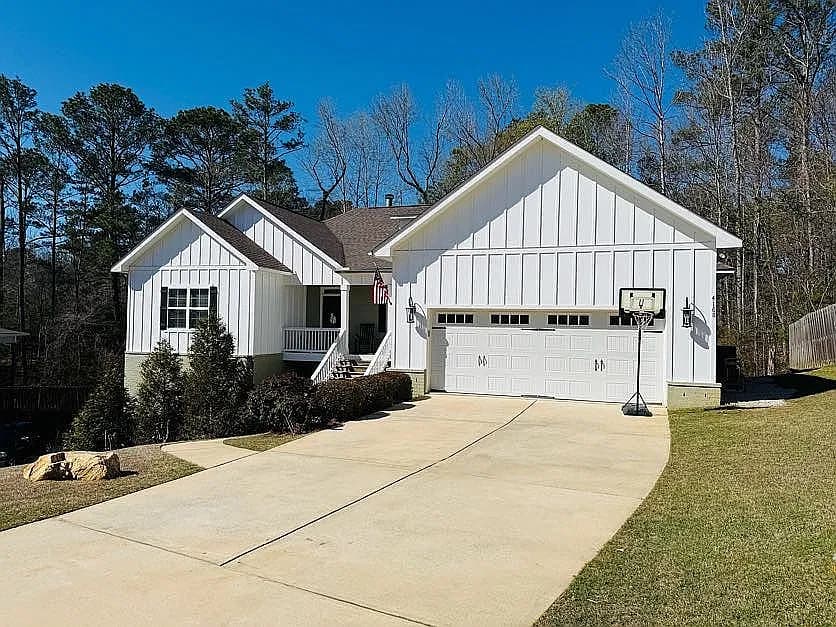 4168 Creekview Ct — exterior photo