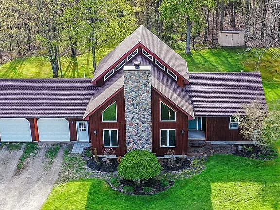 587 Prosser Hill Rd — exterior photo