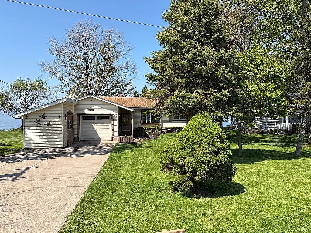 9545 Somerset Dr — exterior photo