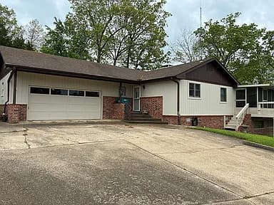 120 Atherly Cir — exterior photo