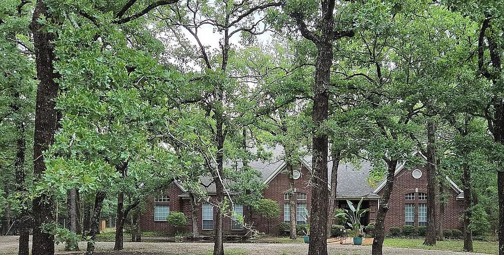 3123 County Road 3311 — exterior photo