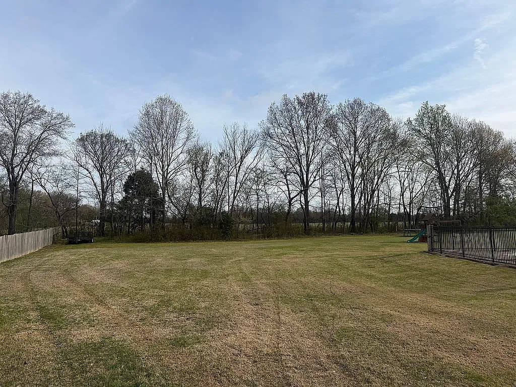12 Annie Brooke Cv — exterior photo