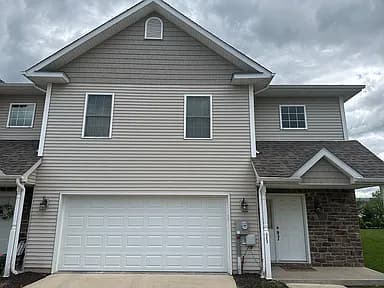 3822 Ridgeview Rd — exterior photo