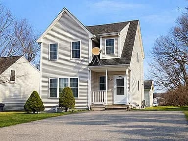5 Thamesview Rd — exterior photo