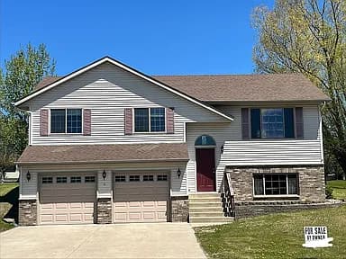 131 Golf View Dr — exterior photo