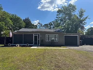 1433 Kingston Ave — exterior photo