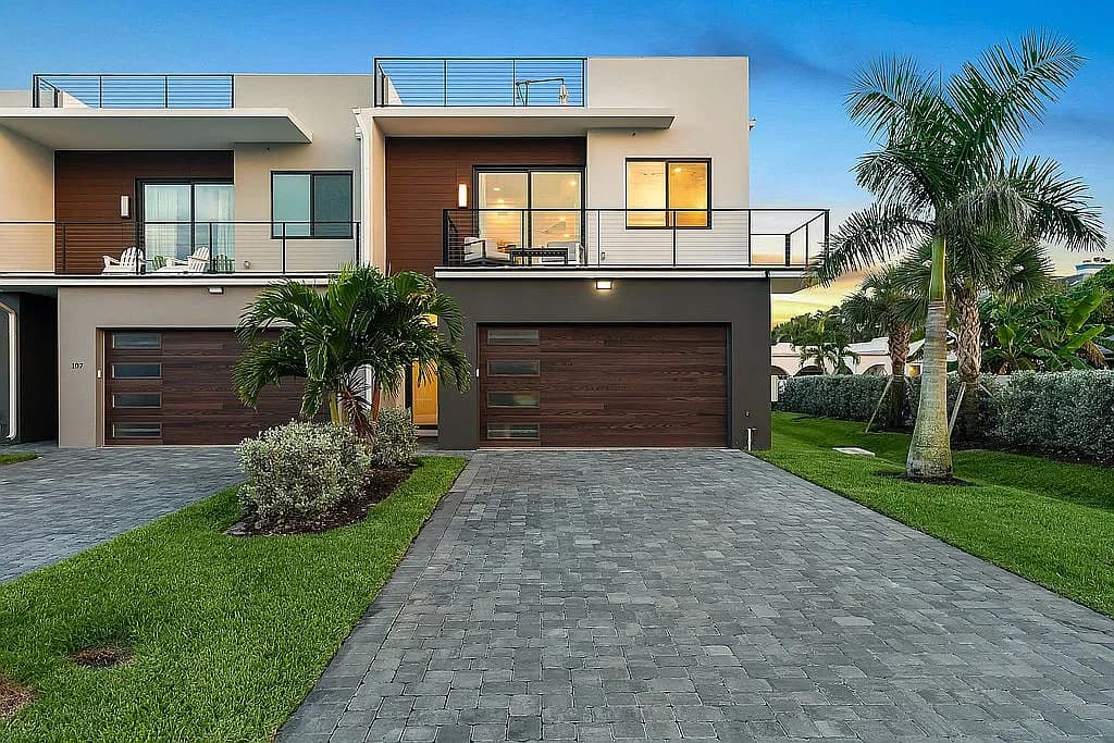 109 Ormond Dr — exterior photo