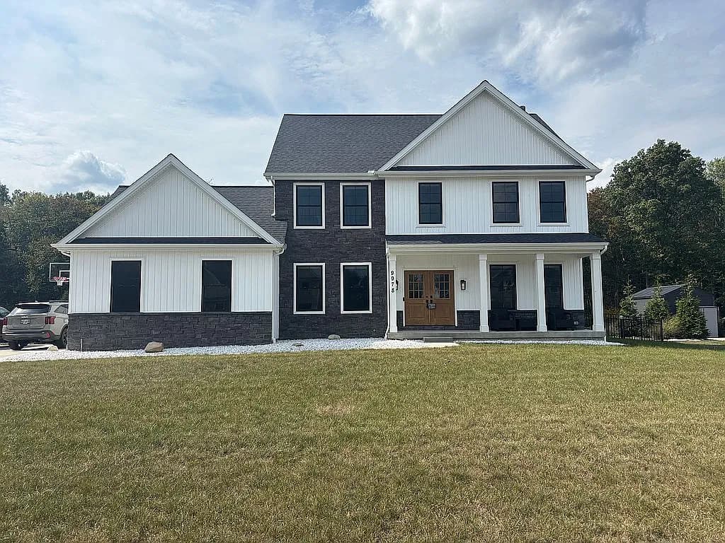 9978 Jayna Ln — exterior photo