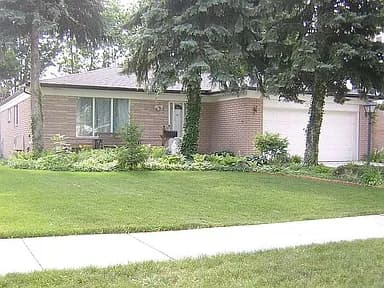 33136 Breckenridge Dr — exterior photo