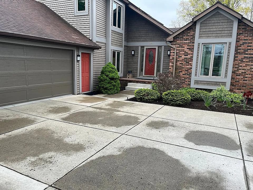 768 Michelle Ct — exterior photo