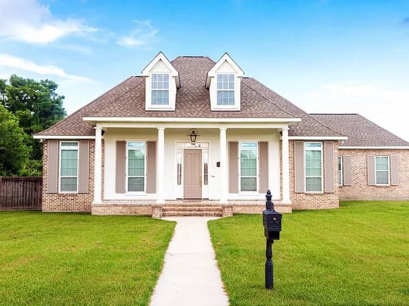 2938 Kiwi Ave — exterior photo