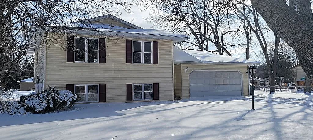 6846 168th Ct W — exterior photo