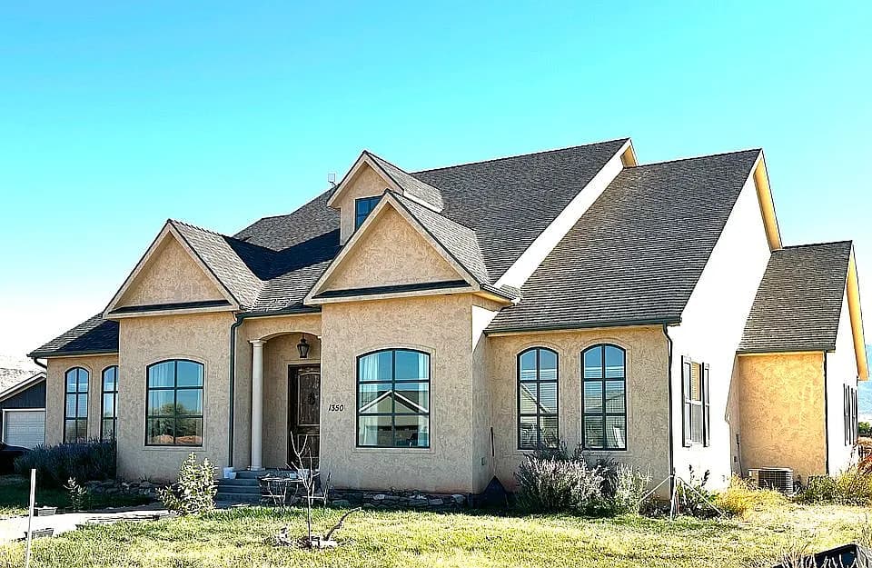 1350 E 600 S — exterior photo