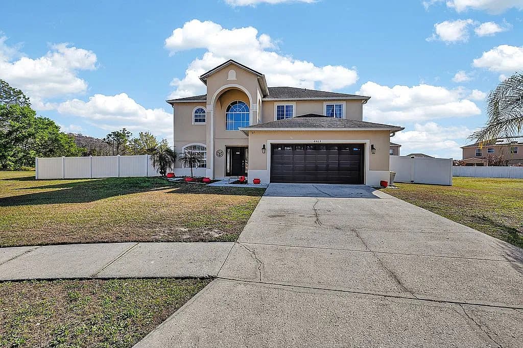 4403 Sweet Maple Ln — exterior photo