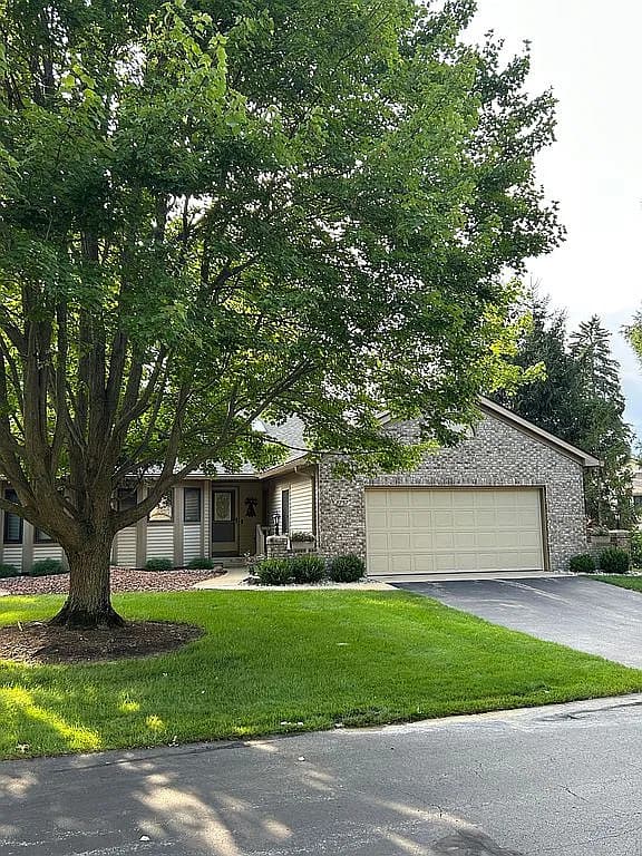 8757 Kari Ln SW — exterior photo