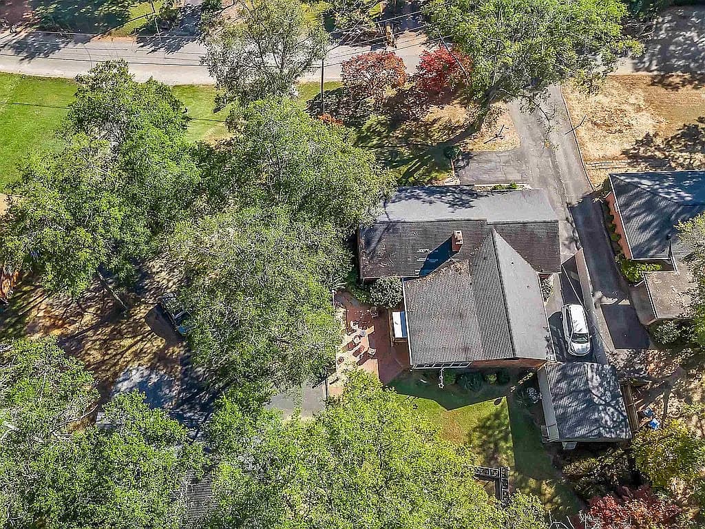 248 Greengate Ln — exterior photo