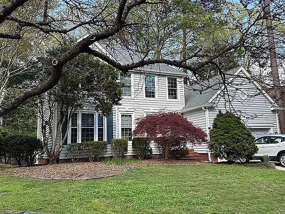 5103 Oakbrook Dr — exterior photo