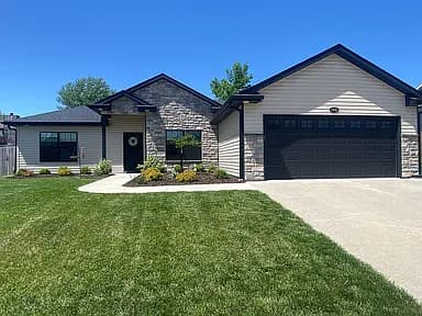 1441 S Berkley Dr — exterior photo