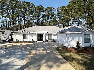 331 Fairway Blvd — exterior photo