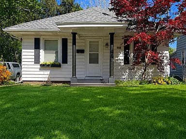 1946 Wyoming Ave SW — exterior photo