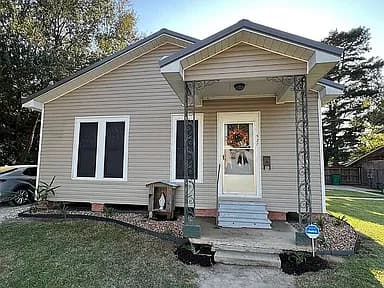 527 S Horecky St — exterior photo