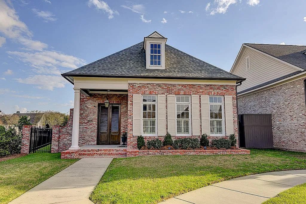 3106 Veranda Square Ave — exterior photo