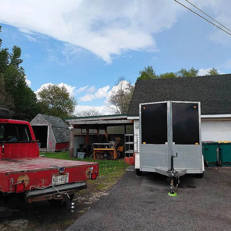 5742 Judd Rd — exterior photo