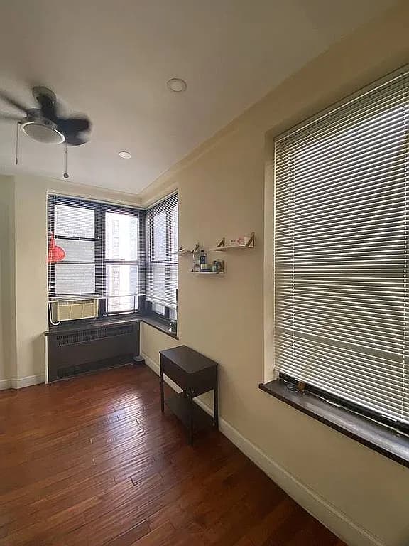 8201 Britton Ave APT 5K — exterior photo