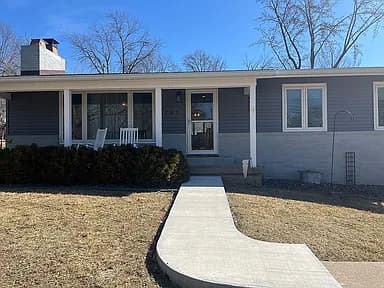 707 S Maple St — exterior photo