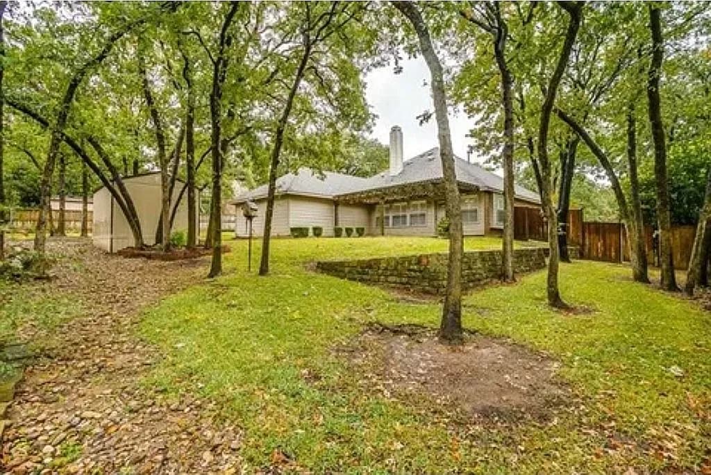 721 Big Horn Trl — exterior photo