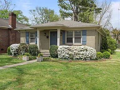 1017 Hermitage Ave SE — exterior photo
