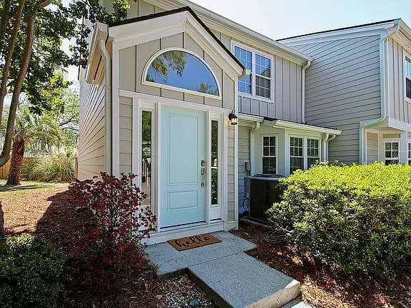 1176 Monaco Dr — exterior photo