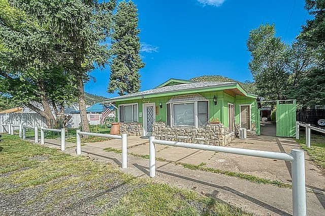 108 Horton Cir — exterior photo